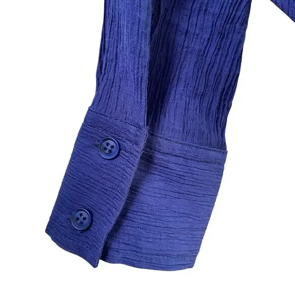 50th Street Petite Navy Blue Crinkle Long Sleeve Button Front Blouse Size PS - Picture 6 of 11